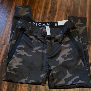 Men’s Large American Eagle jogger